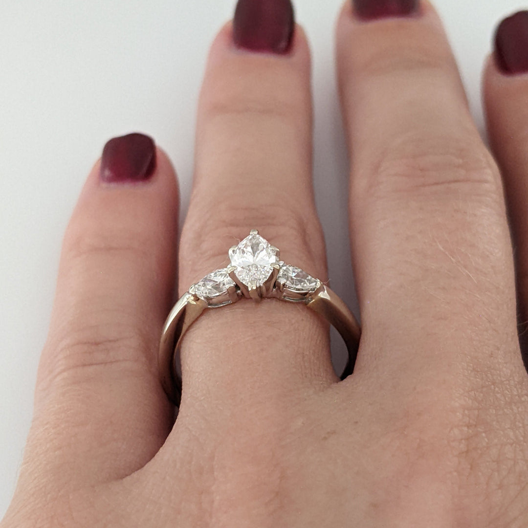 14K WHITE .98CTW SI2 H DIAMOND MARQUISE (1) PEAR (2) ESTATE RING 2.7 GRAMS