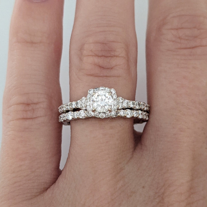 18KW .99CTW SI1 I DIAMOND ROUND (54) ESTATE RING 4.9 GRAMS