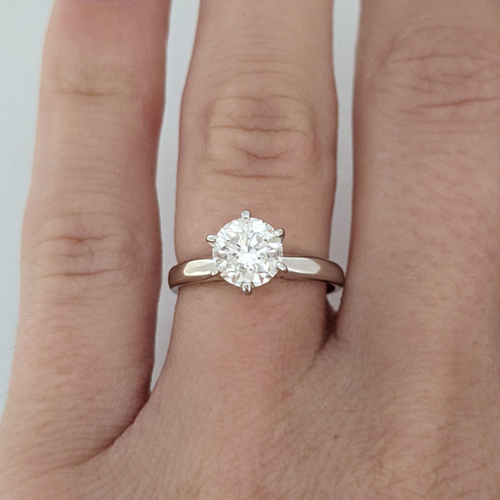 14K WHITE .88CTW I1 H DIAMOND ROUND ESTATE SOLITAIRE RING 2.1 GRAMS