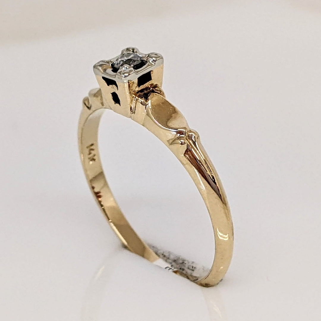 14K .04CT SI1 J DIAMOND ROUND (1) VINTAGE STYLE ESTATE RING 1.6 GRAMS