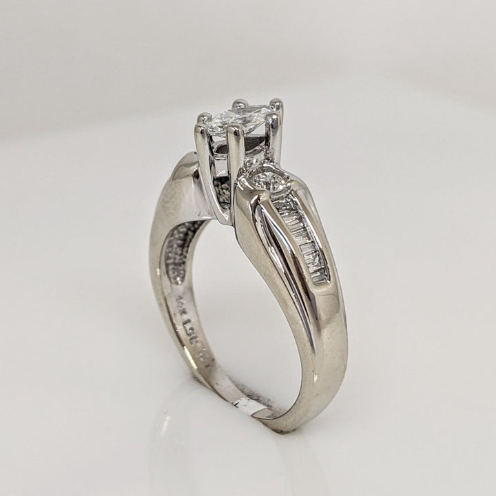 14K WHITE .62 CARAT TOTAL WEIGHT I1 H DIAMOND MARQUISE (1) ROUND (2) BAGUETTE (12) ESTATE RING 4.5 GRAMS