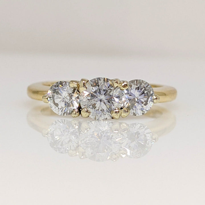 14K .87CTW I1 H DIAMOND ROUND (3) ESTATE TRINITY RING 2.8 GRAMS