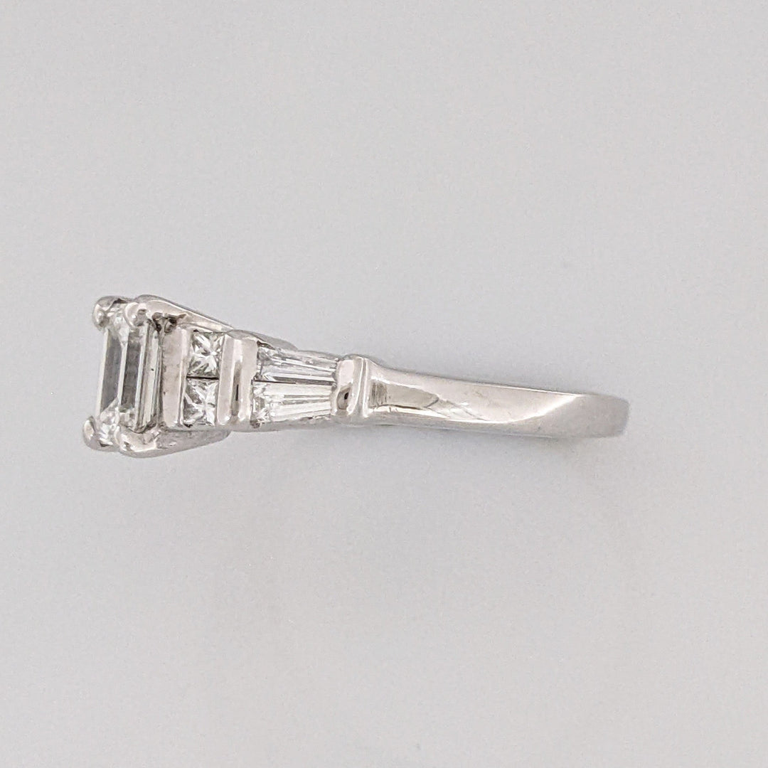 14K WHITE .71CTW SI1 J DIAMOND EMERALD CUT (1) PRINCESS CUT (4) BAGUETTE (4) ESTATE RING 2.8 GRAMS