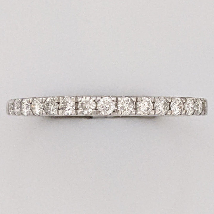 10K WHITE .21CTW I1 I DIAMOND ROUND (14) PRONG SET ESTATE BAND 0.8 GRAMS