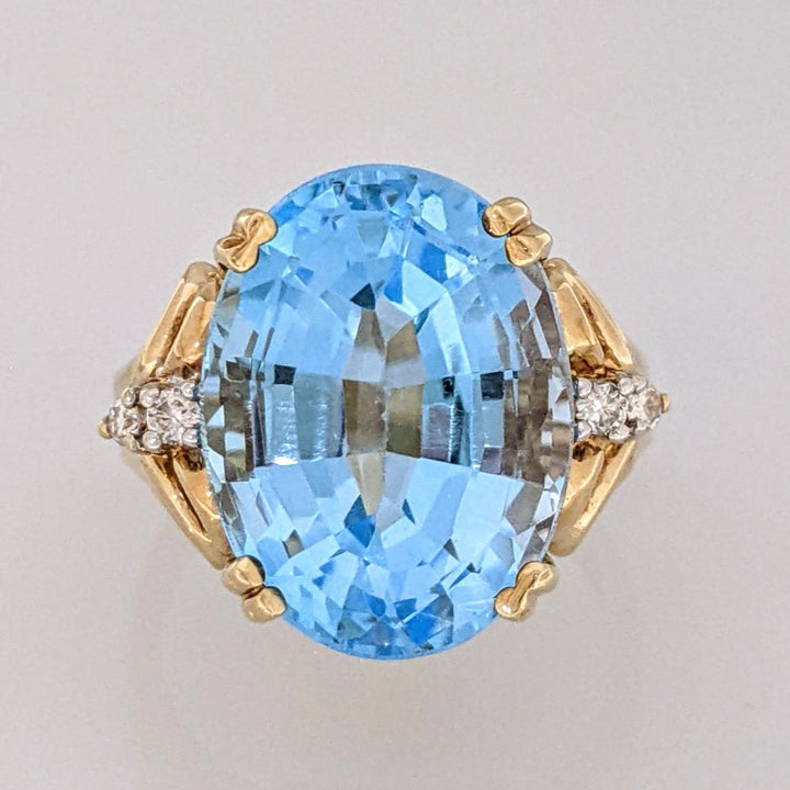 14K BLUE TOPAZ OVAL 12X16 WITH (4) MELEE ESTATE RING 8.8 GRAMS