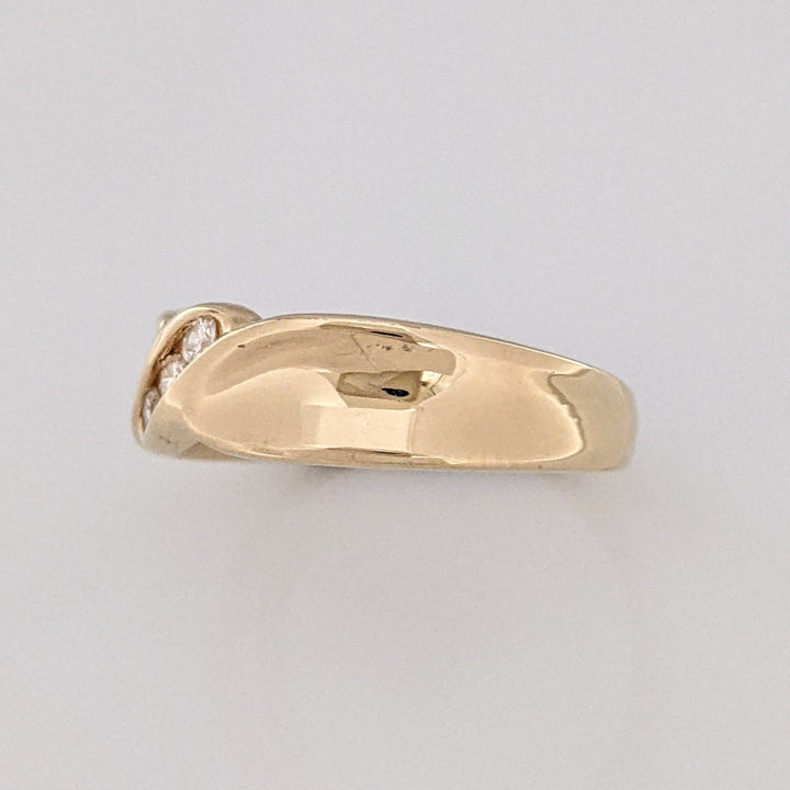 14K .09CT SI1 J DIAMOND ROUND (3) ESTATE BAND 4.1 GRAMS