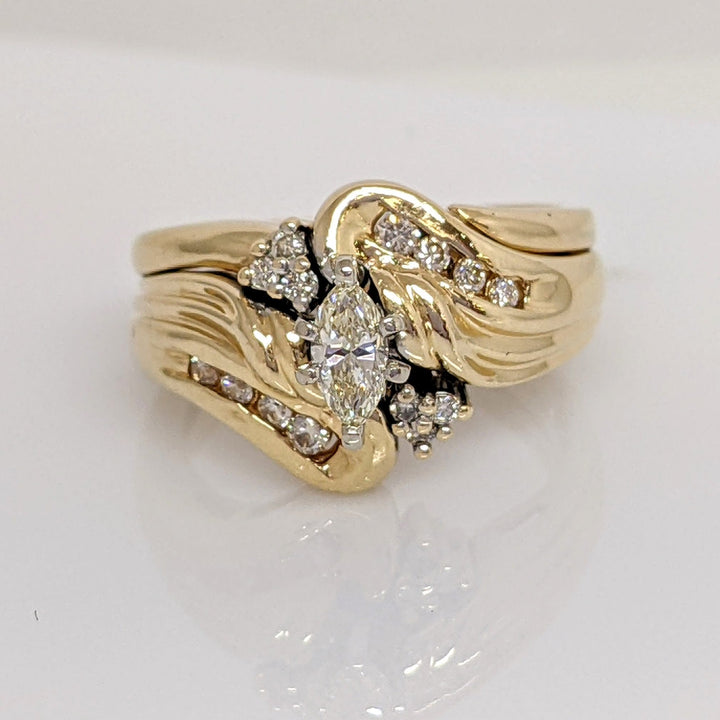 14K .38 CARAT TOTAL WEIGHT VS2 L DIAMOND MARQUISE (1) ROUND (14) ESTATE RING 7.9 GRAMS