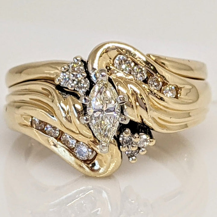 14K .38 CARAT TOTAL WEIGHT VS2 L DIAMOND MARQUISE (1) ROUND (14) ESTATE RING 7.9 GRAMS