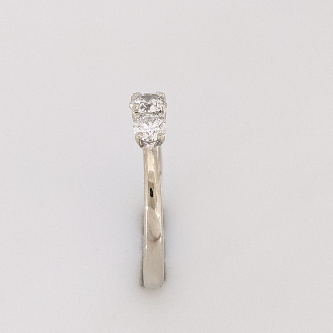 14K .51CTW SI2 I DIAMOND ROUND (3) ESTATE TRINITY RING 2.2 GRAMS