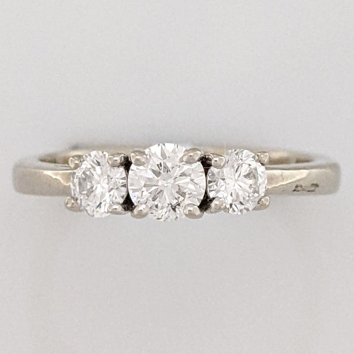 14K .51CTW SI2 I DIAMOND ROUND (3) ESTATE TRINITY RING 2.2 GRAMS