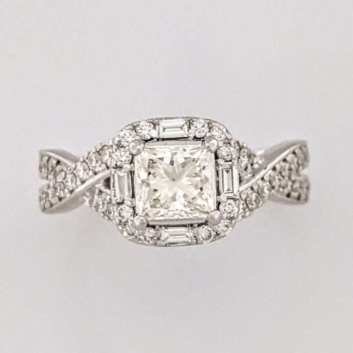 14K WHITE .92CTW SI1 J-L DIAMOND PRINCESS CUT (1) ROUND (46) BAGUETTE/EMERALD CUT (4) ESTATE RING 4.9 GRAMS