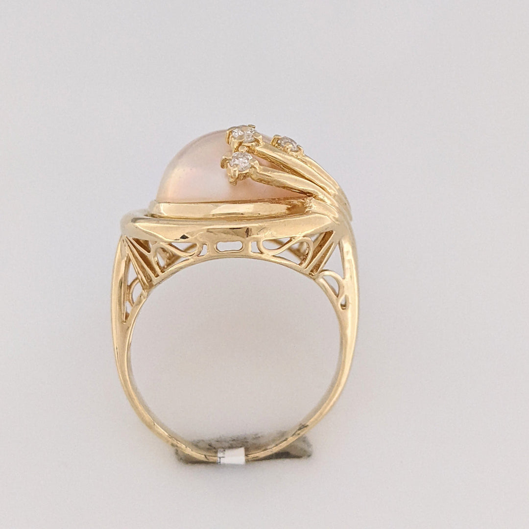 14K PEARL ROUND 14MM WITH (3) MELEE SWIRL TOP ESTATE RING 7.5 GRAMS