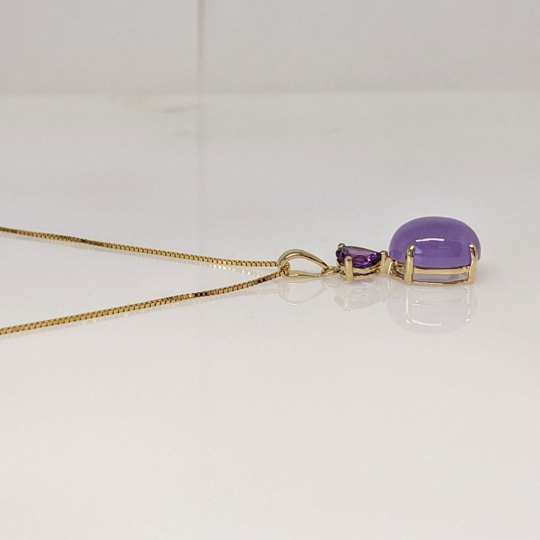 14K PURPLE JADE OVAL 10X12 WITH AMETHYST HEART 6MM ESTATE PENDANT & CHAIN 4.1 GRAMS