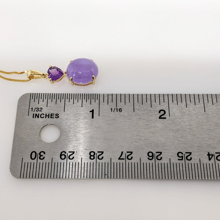 14K PURPLE JADE OVAL 10X12 WITH AMETHYST HEART 6MM ESTATE PENDANT & CHAIN 4.1 GRAMS