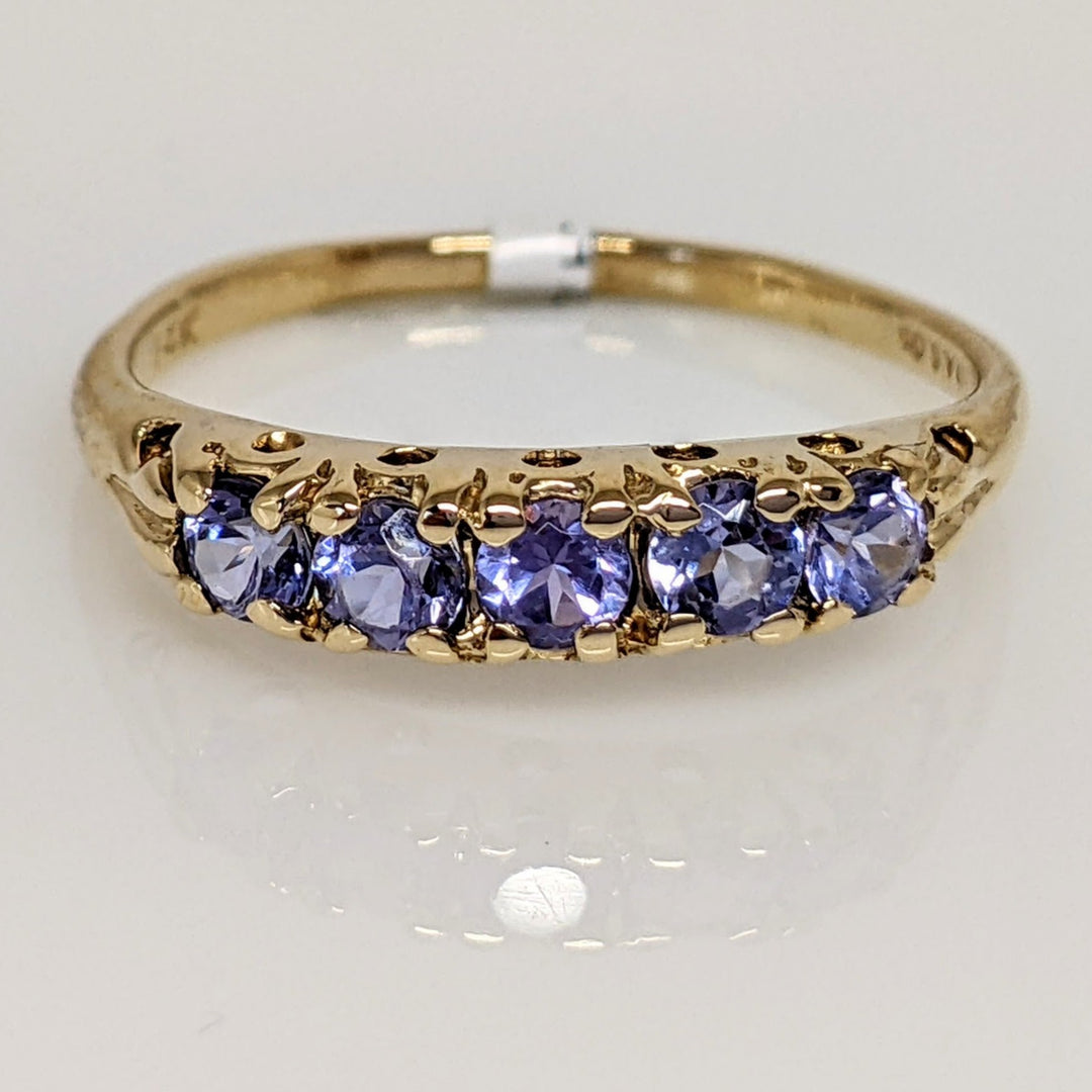 14K IOLITE ROUND (5) 3MM ESTATE BAND 2.1 GRAMS