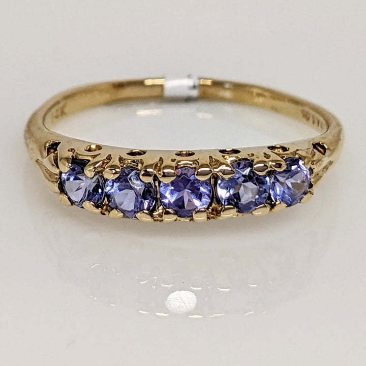 14K IOLITE ROUND (5) 3MM ESTATE BAND 2.1 GRAMS