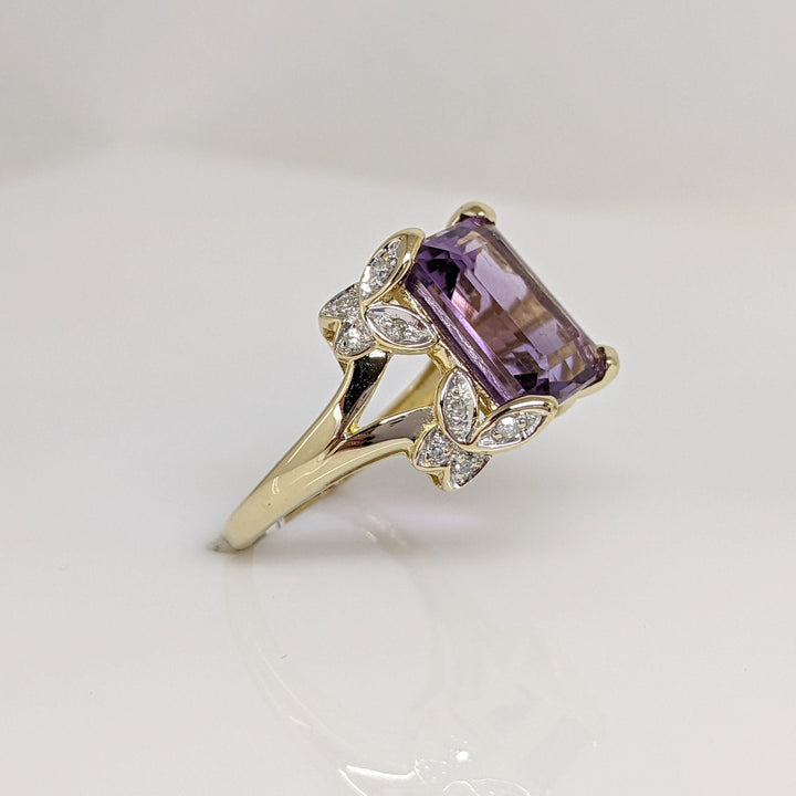 14K AMETHYST EMERALD CUT 10X12 WITH (12) MELEE ESTATE RING 4.8 GRAMS