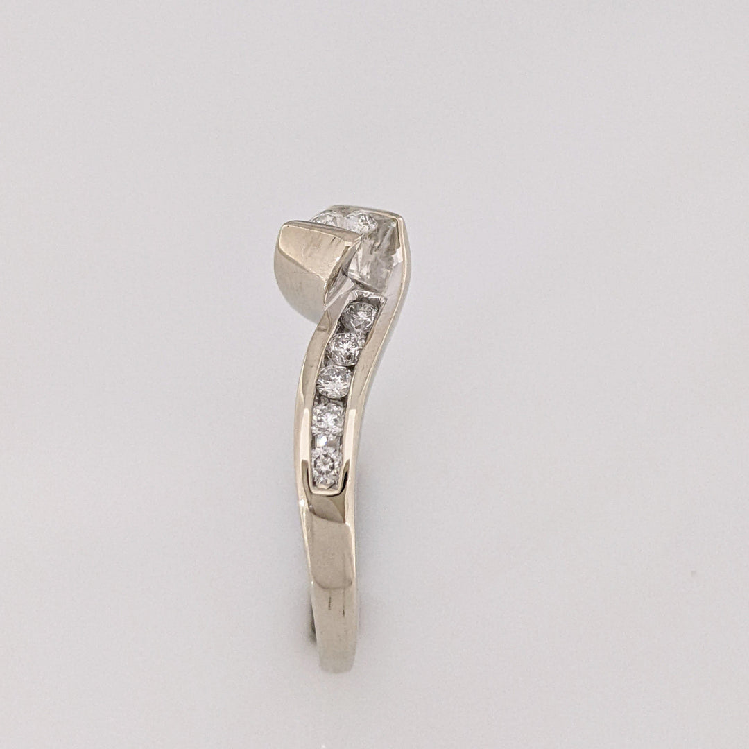 14K WHITE .47 CARAT TOTAL WEIGHT I1 H DIAMOND ROUND (11) BYPASS TENSION SET ESTATE RING 3.7 GRAMS