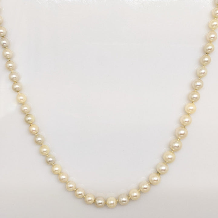 10K WHITE PEARL ROUND (82) GRADUATED ESTATE NECKLACE 10.9 GRAMS