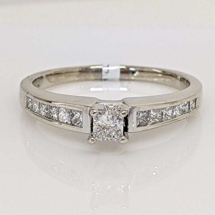 14K WHITE .62 CARAT TOTAL WEIGHT I1 G DIAMOND PRINCESS CUT (13) ESTATE RING 3.8 GRAMS