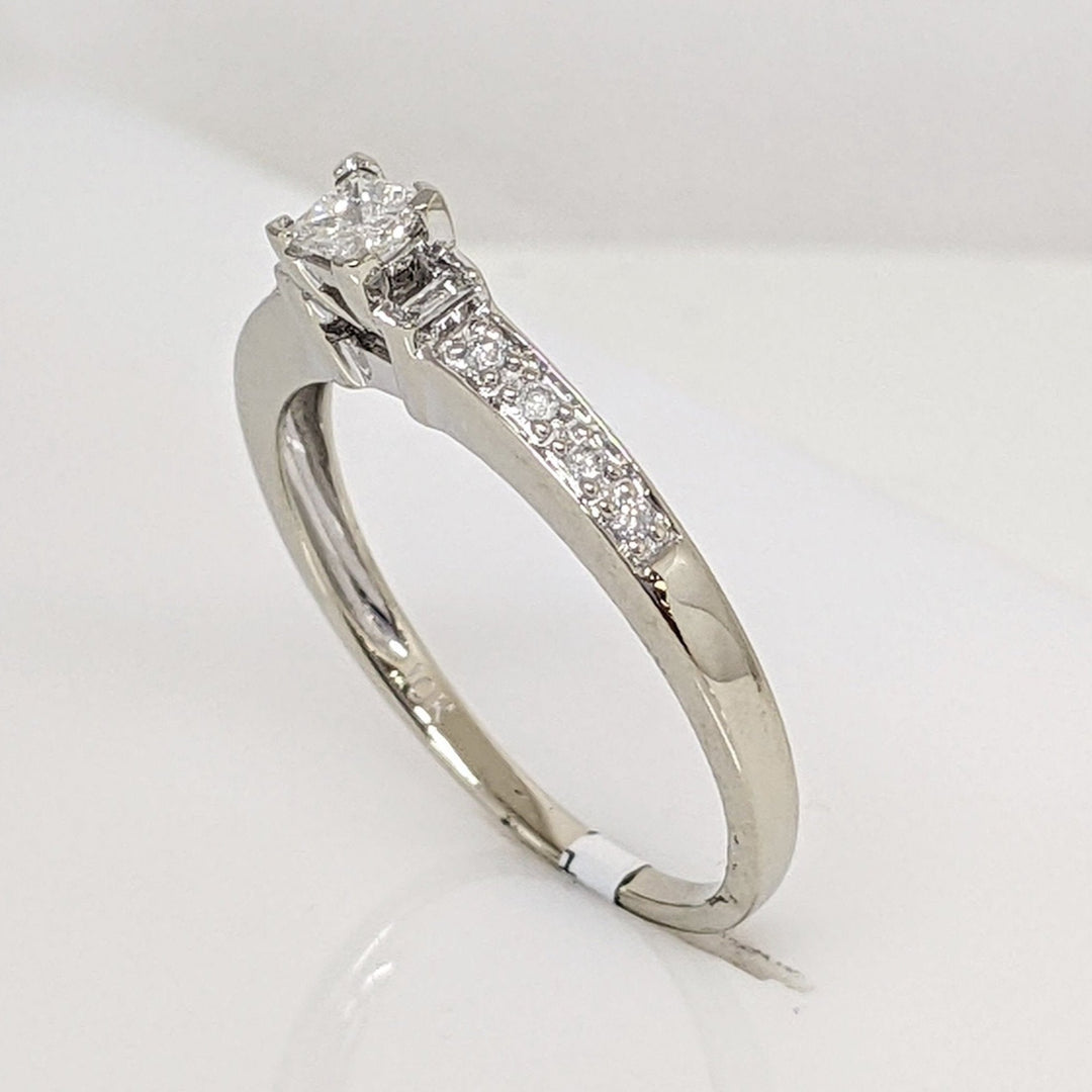 10K WHITE .23 CARAT TOTAL WEIGHT I1 H DIAMOND PRINCESS CUT (1) BAGUETTE (2) ROUND (8) ESTATE RING 1.7 GRAMS