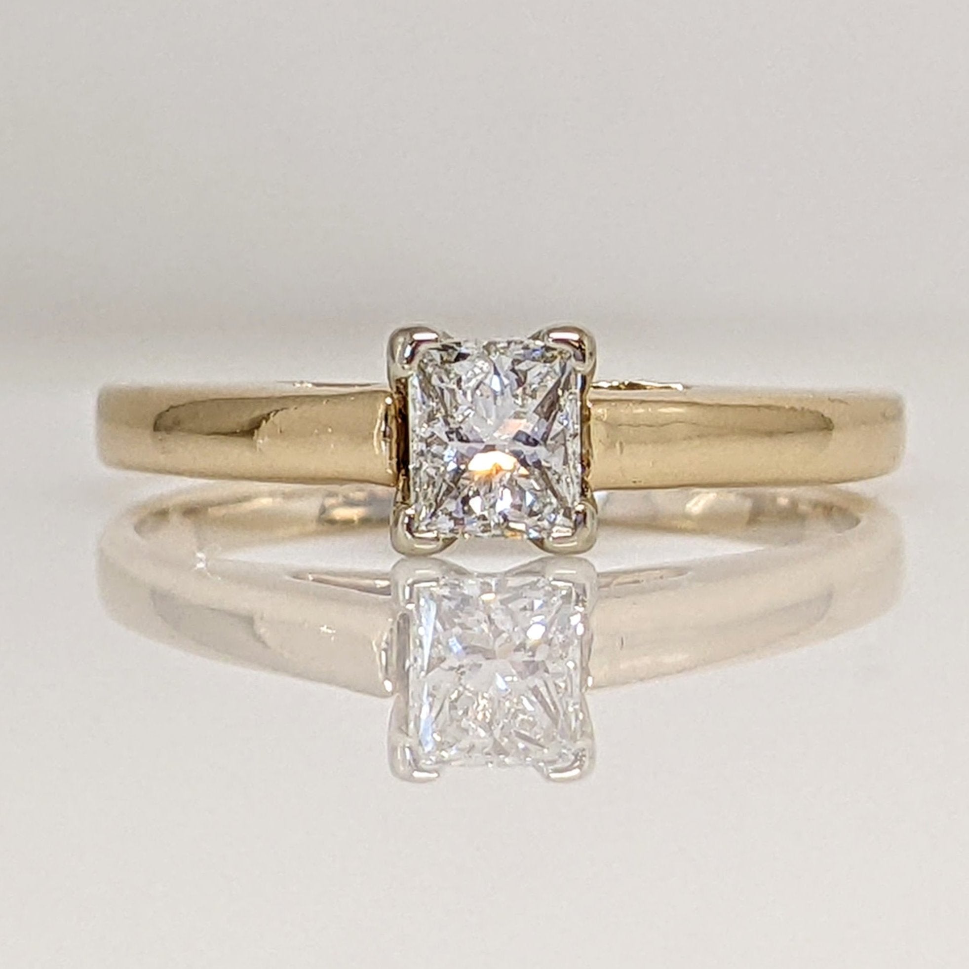 14K .38 CARAT TOTAL SI2 G DIAMOND PRINCESS CUT ESTATE RING 2.9 GRAMS Republic Jewelry Collectibles