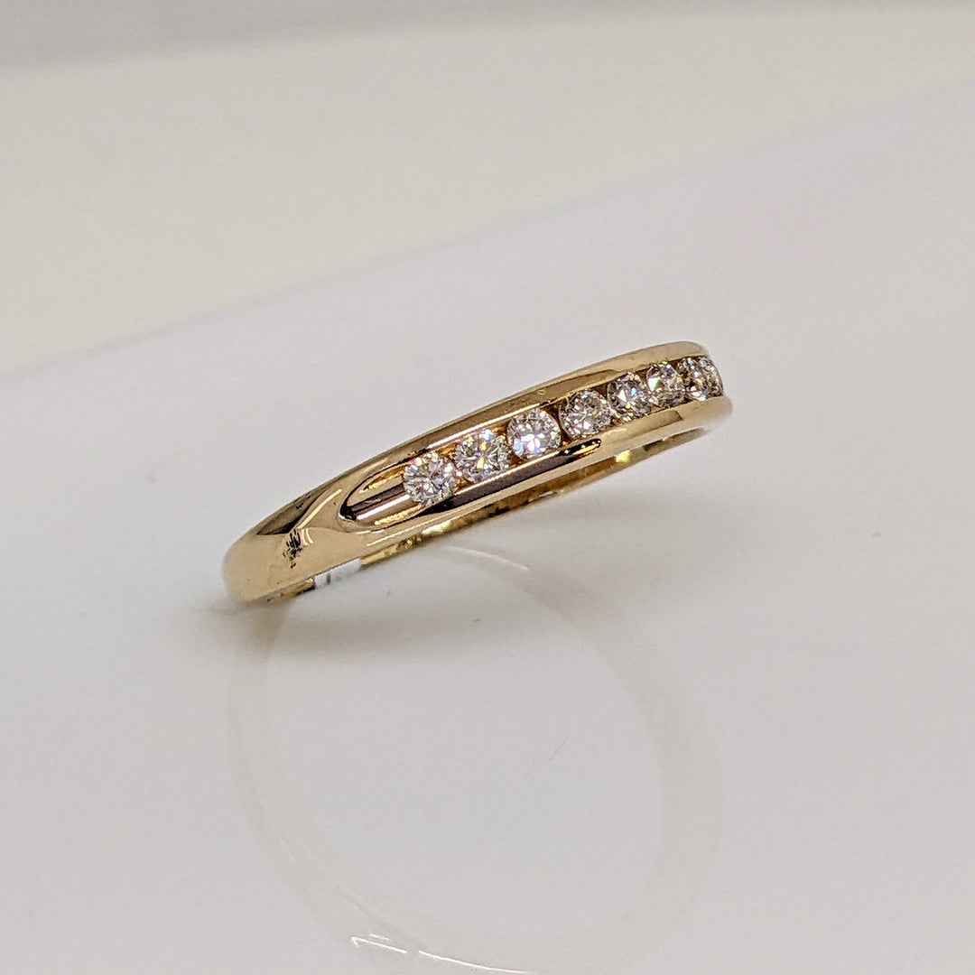 14K .22CTW SI2 I DIAMOND ROUND (8) ESTATE CHANNEL SET BAND 1.6 GRAMS