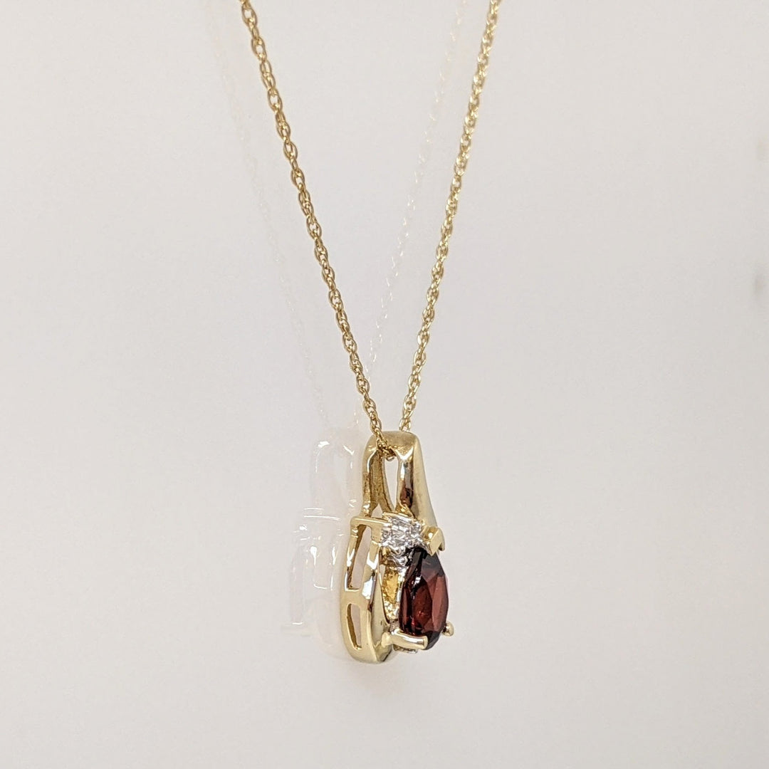 10K GARNET PEAR 5X7 WITH MELEE ESTATE PENDANT & CHAIN 2.0 GRAMS