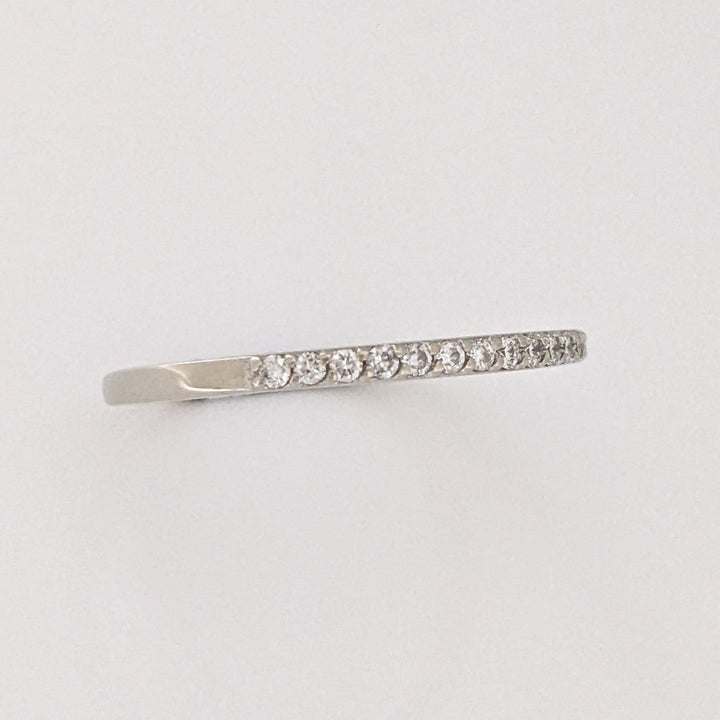 14K WHITE .15CTW I1 H DIAMOND ROUND (16) PRONG-SET ESTATE BAND 1.6 GRAMS