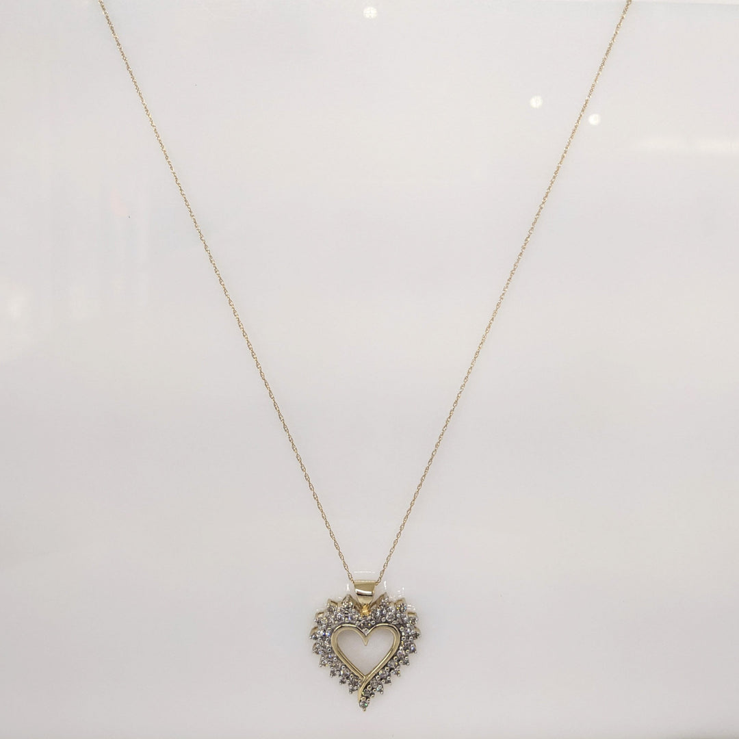 10K .85CTW I1 M DIAMOND ROUND (39) ESTATE HEART PENDANT & CHAIN 4.6 GRAMS