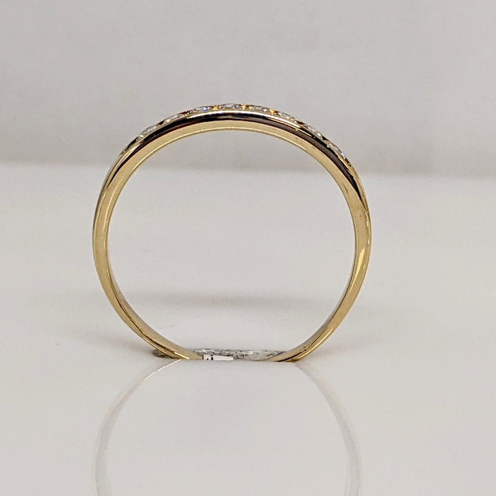 14K .32CTW I1 J DIAMOND (8) ESTATE CHANNEL SET BAND 1.9 GRAMS