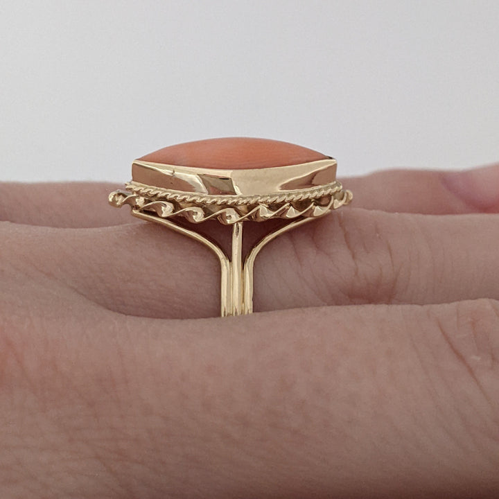 14K CORAL MARQUISE 7.5X18 WITH GOLD TRIM ESTATE RING 3.5 GRAMS