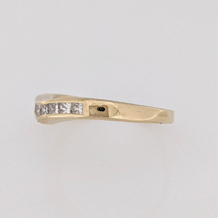 14K .32 CARAT TOTAL WEIGHT SI1 I DIAMOND PRINCESS CUT (9) CURVED CHANNEL SET ESTATE BAND 3.0 GRAMS