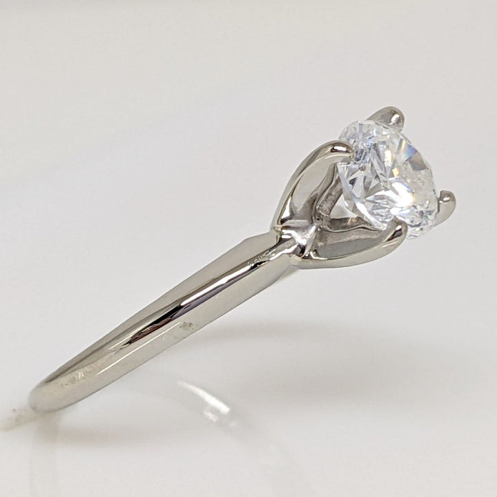 14K WHITE .87 CARAT TOTAL I1 G DIAMOND ROUND SOLITAIRE ESTATE RING 2.2 GRAMS