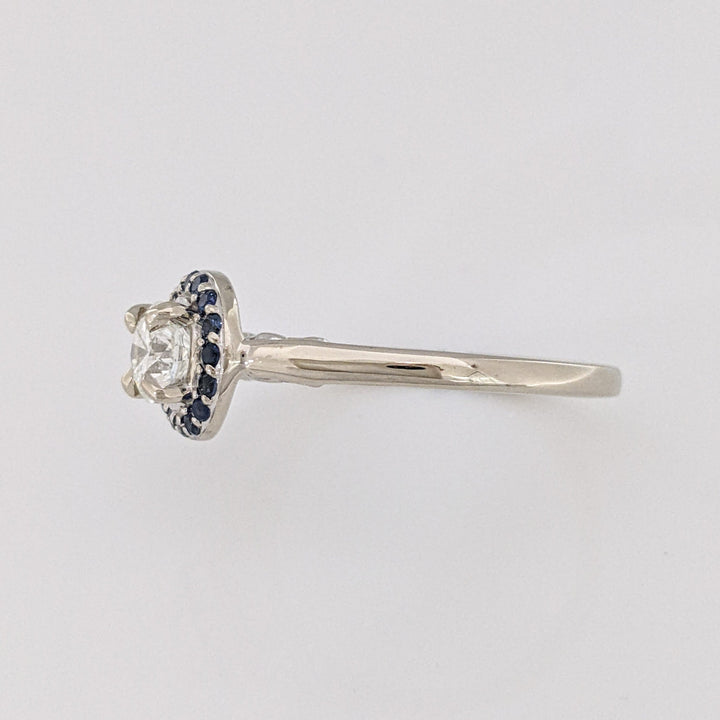 14K WHITE .71 CARAT TOTAL SI1 H DIAMOND ROUND WITH (16) ROUND SAPPHIRE HALO ESTATE RING 3.6 GRAMS