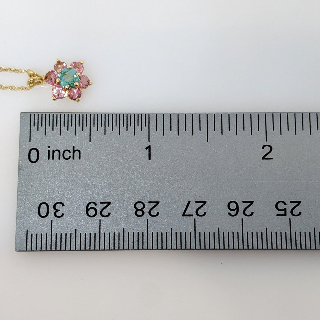 14K PINK TOURMALINE ROUND 3MM (6) GREEN (1) 4.5MM ROUND ESTATE PENDANT & CHAIN 1.8 GRAMS