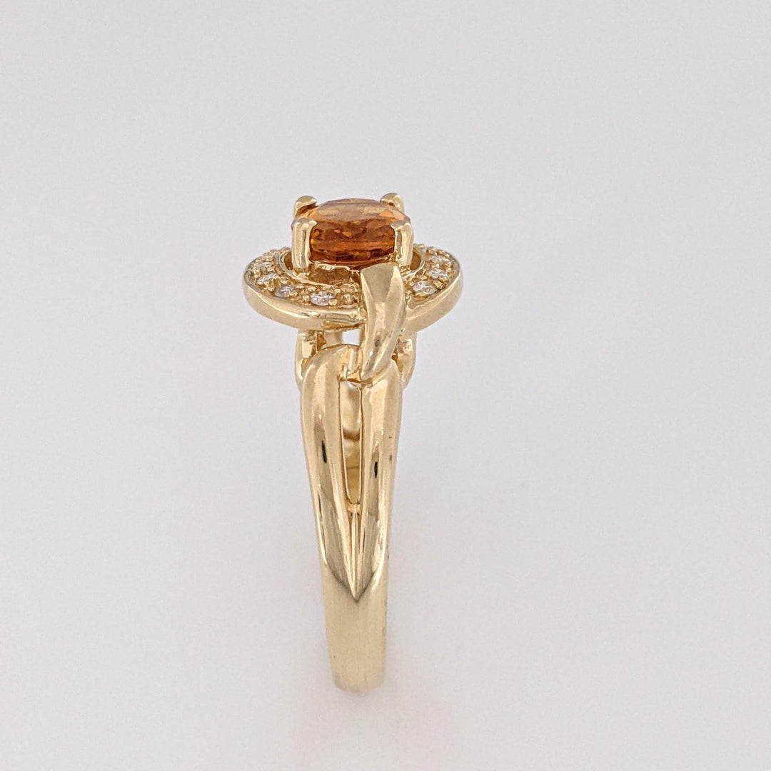 14K CITRINE OVAL 6X8 WITH (12) MELEE ESTATE RING 5.0 GRAMS