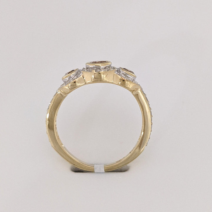 14K .95 CARAT TOTAL WEIGHT SI1 BROWN (3) WHITE (42) BEZEL HALO ESTATE RING 3.0 GRAMS