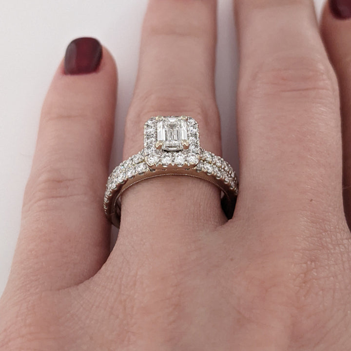 14KW 1.87 CARAT TOTAL WEIGHT SI2 I DIAMOND EMERALD CUT WITH (59) ROUND NEIL LANE ESTATE BAND/ RING SET 6.4 GRAMS