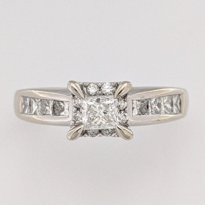 14K WHITE 1.17 CARAT TOTAL WEIGHT SI1 H DIAMOND PRINCESS CUT (9) ROUND (8) ESTATE RING 3.3 GRAMS