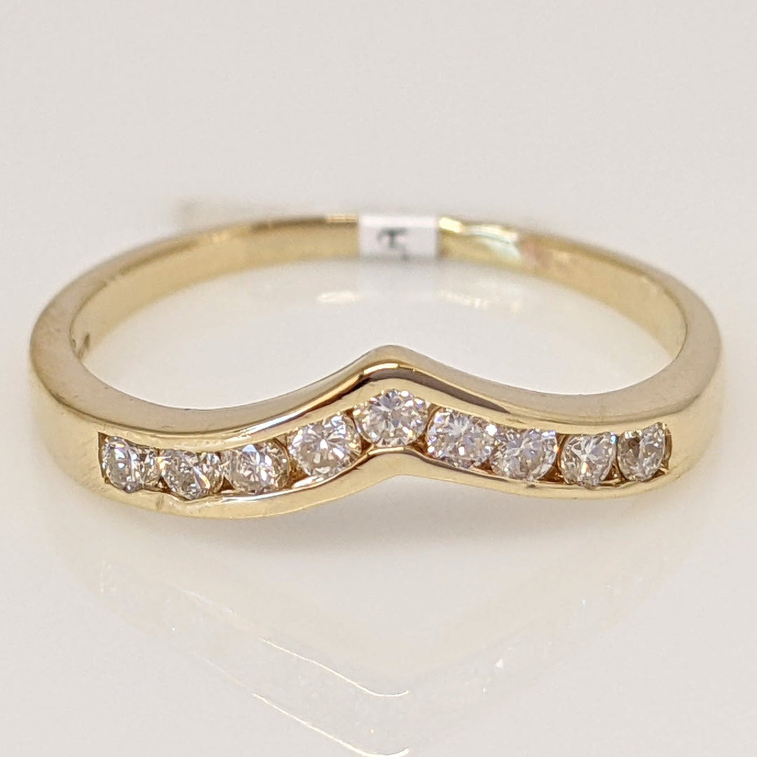 14K .23 CARAT TOTAL I1 I DIAMOND (9) CHANNEL ESTATE V-BAND 1.6 GRAMS