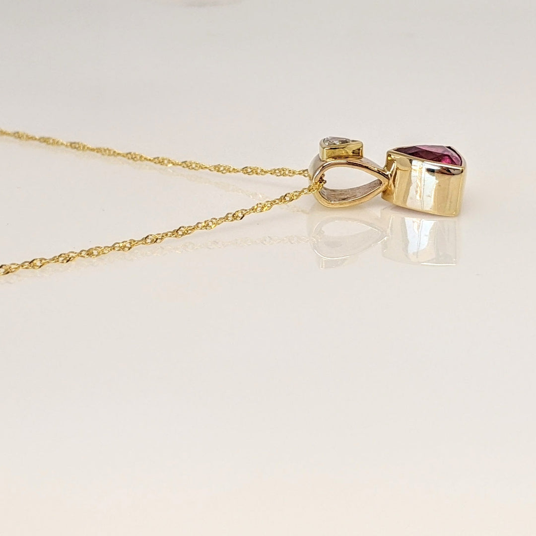 14K PINK TOURMALINE TRILLION CUT 7MM WITH .23 CARAT TOTAL DIAMOND TRILLION CUT BEZEL ESTATE PENDANT & CHAIN 3.8 GRAMS