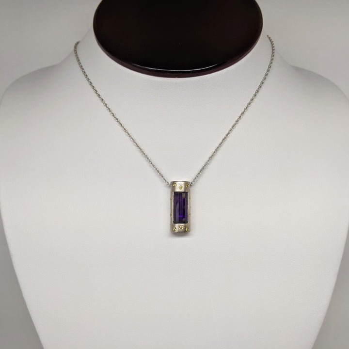 14K WHITE AMETHYST BAR 13X6 WITH (14) ROUND YELLOW DIAMONDS ESTATE PENDANT & CHAIN 10.0 GRAMS