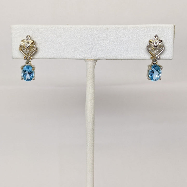 10K WHITE BLUE TOPAZ OVAL (2) 5X7 WITH (2) MELEE ESTATE DANGLE EARRINGS 2.1 GRAMS