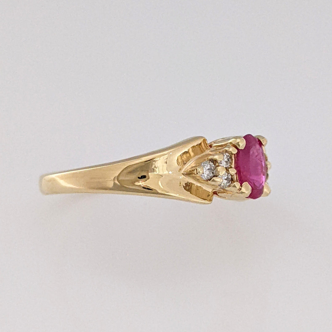 14K RUBY OVAL 4X6 WITH (6) MELEE ESTATE RING 2.5 GRAMS