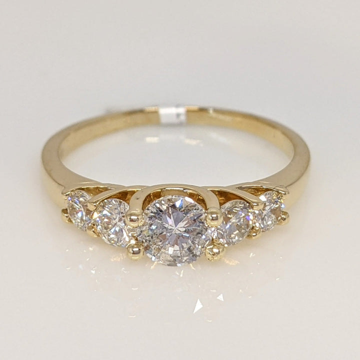 14K 1.23 CARAT TOTAL WEIGHT SI1-I2 DIAMOND ROUND (5) ESTATE RING 3.6 GRAMS