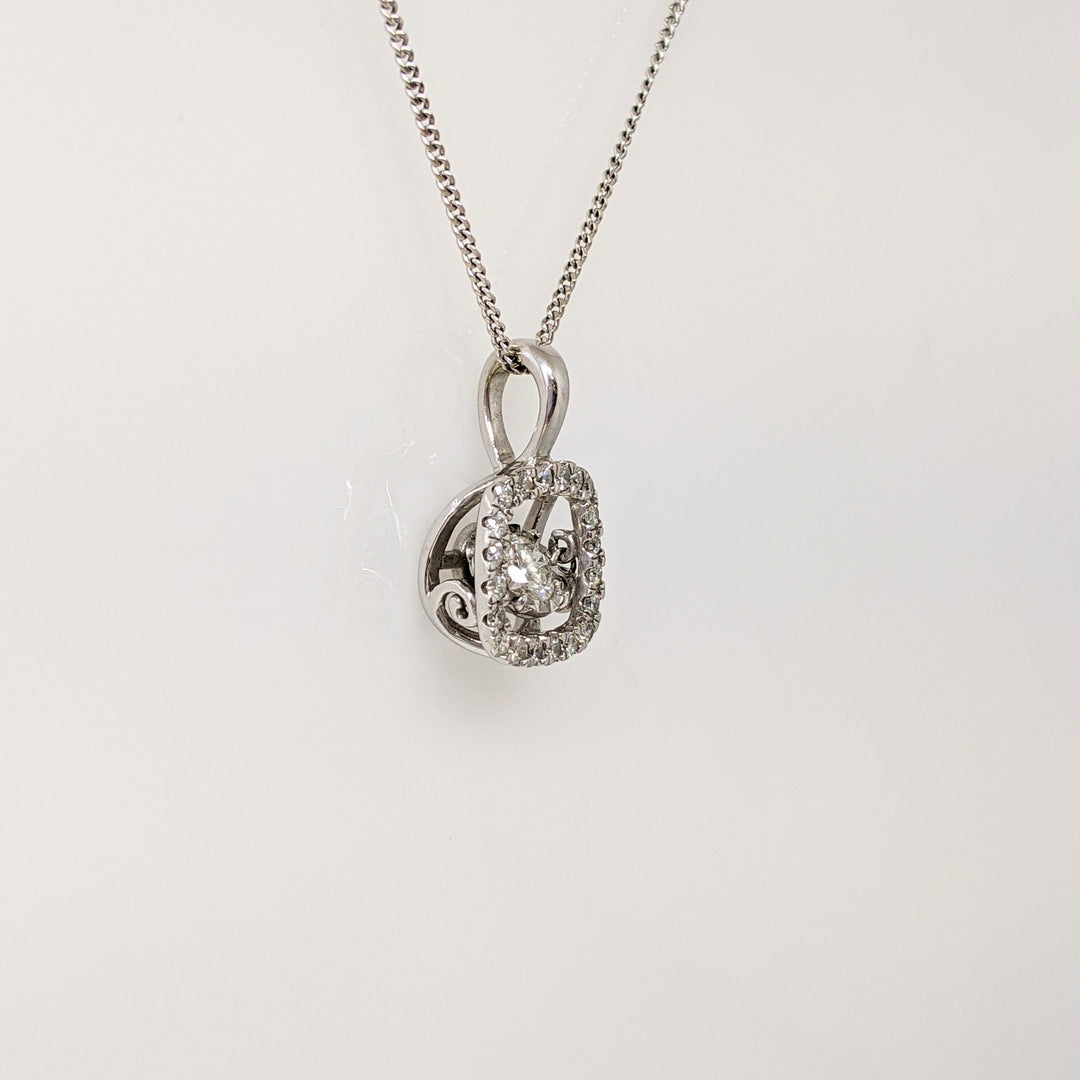 10K WHITE .58 CARAT TOTAL WEIGHT I1 H DIAMOND ROUND (23) HALO HEARTBEAT ESTATE PENDANT & CHAIN 3.4 GRAMS