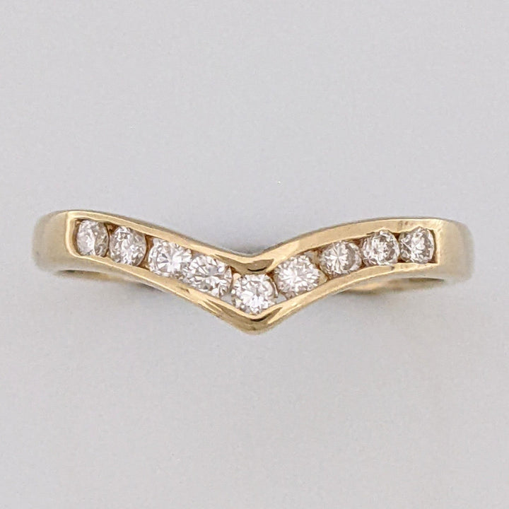 14K .23 CARAT TOTAL I1 I DIAMOND (9) CHANNEL ESTATE V-BAND 1.6 GRAMS