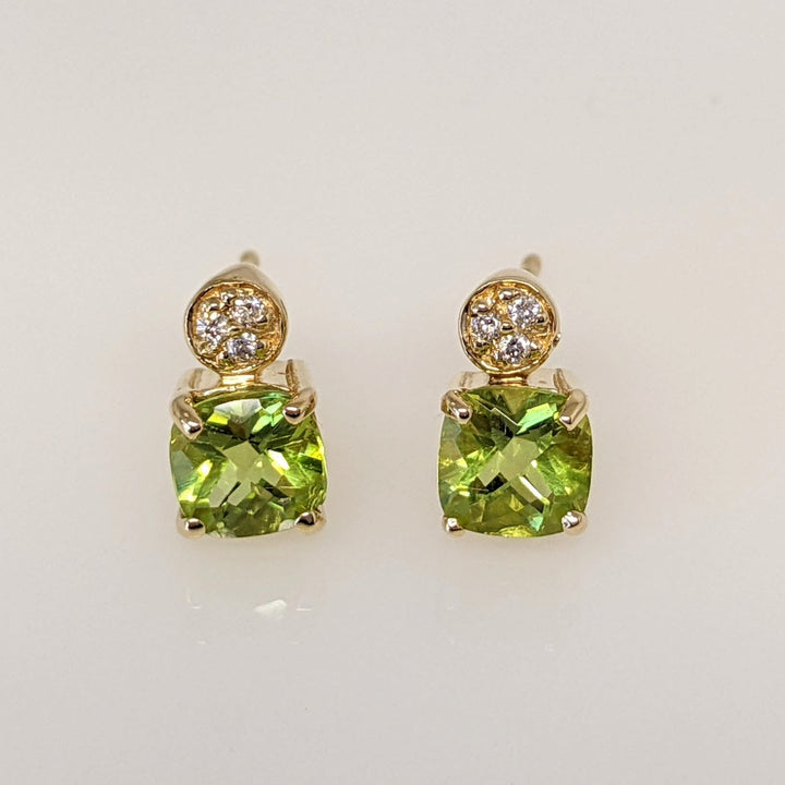 14K PERIDOT CUSHION CUT 5MM WITH (6) MELEE ESTATE EARRINGS 1.6 GRAMS