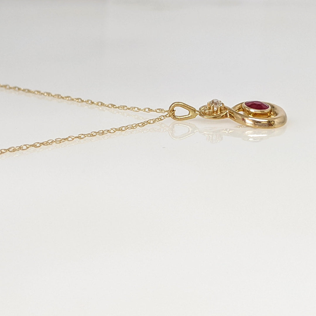 10K RUBY ROUND 4MM BEZEL WITH ROSE CUT MELEE ESTATE PENDANT & CHAIN 1.5 GRAMS